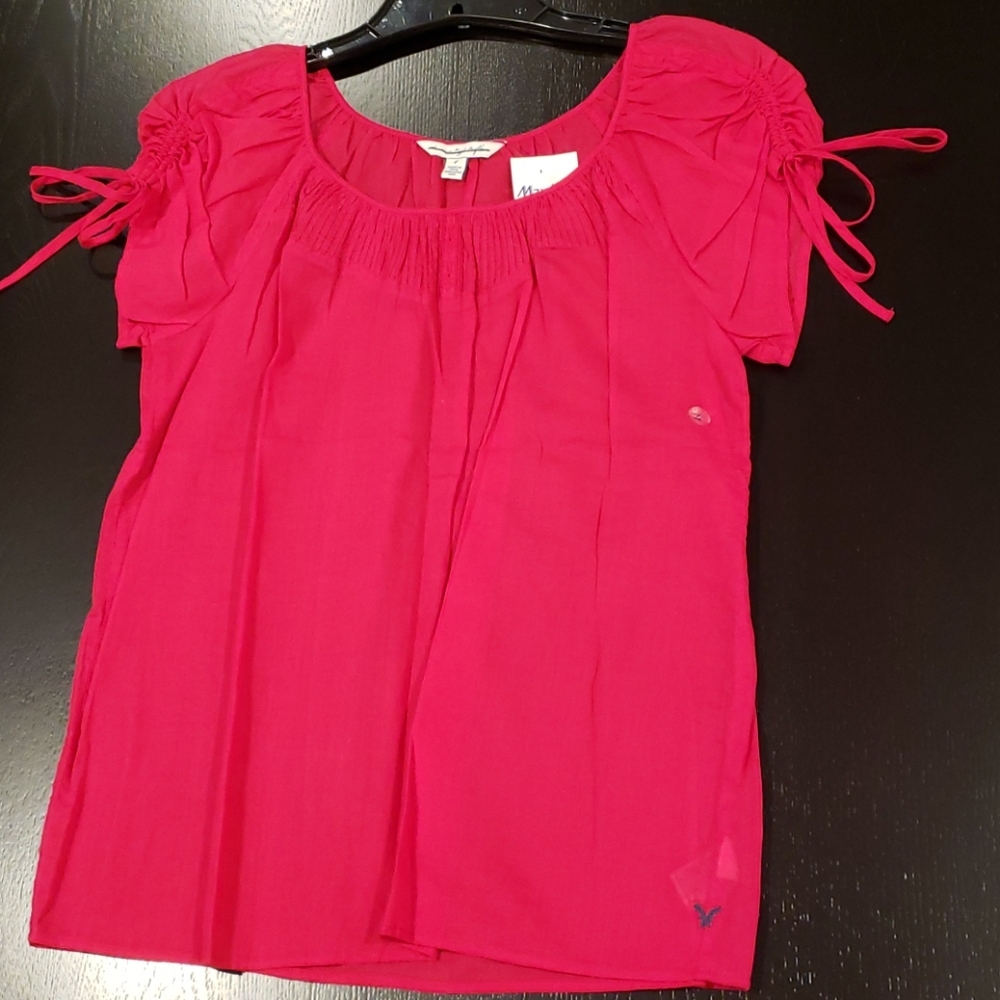NWT! American Eagle top 4